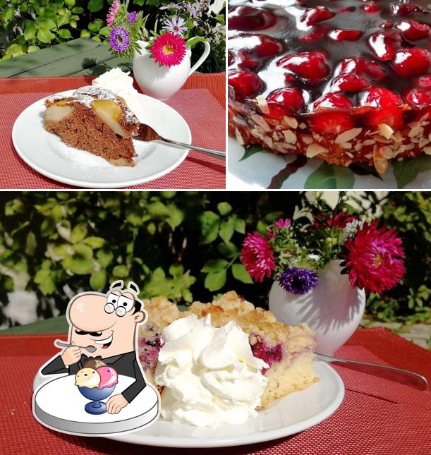 "Café Egertal" предлагает разнообразный выбор сладких блюд