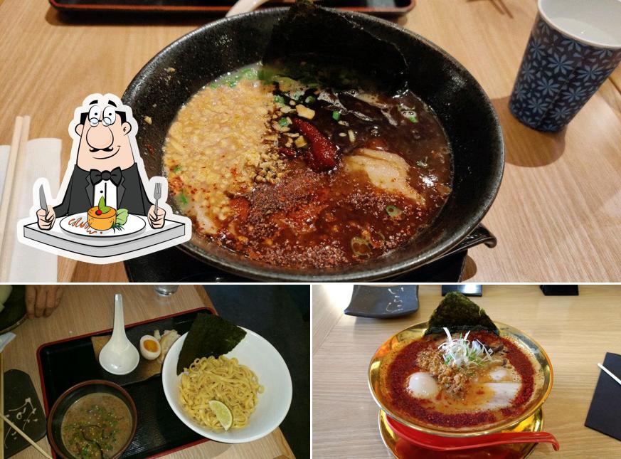 Golden Pork Tonkotsu Ramen Bar in Honolulu Restaurant menu and reviews