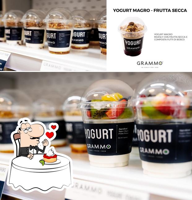 Grammo Food Store - Roma Prati sert un nombre de desserts