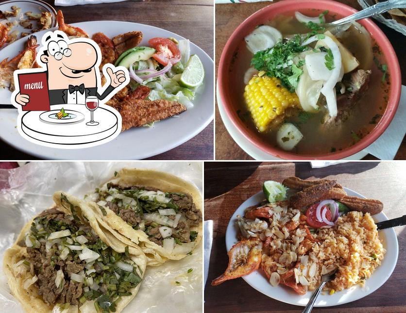 Cocula Restaurant Calumet City, 645 Torrence Ave in Calumet City