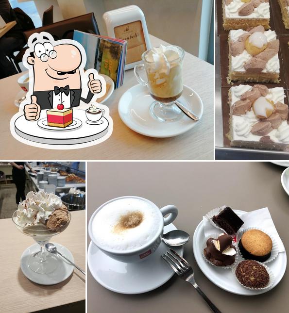 Pasticceria Marabelli offre un'ampia varietà di dessert