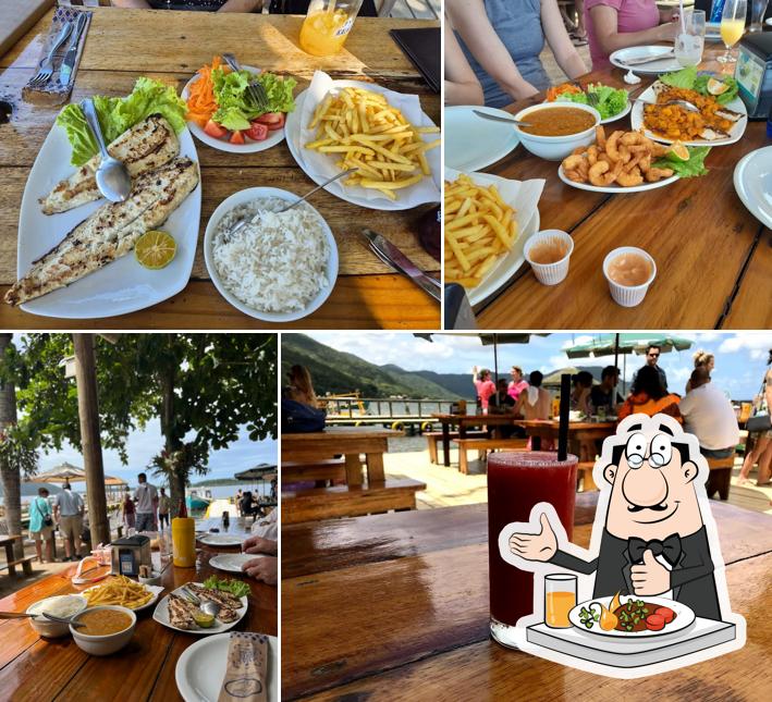 Comida em Restaurante Lagoa Azul (costa da Lagoa, Ponto 17)