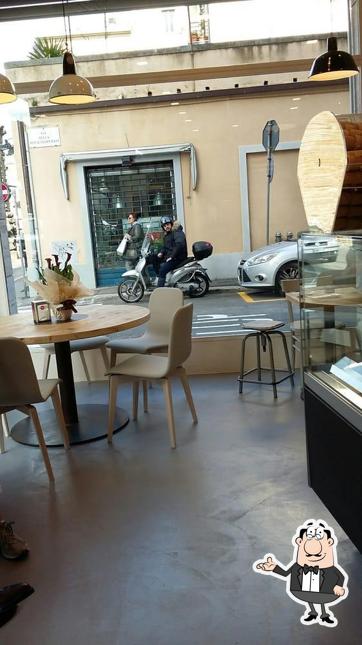 Gli interni di Gelateria Caffetteria - Leone Arezzo