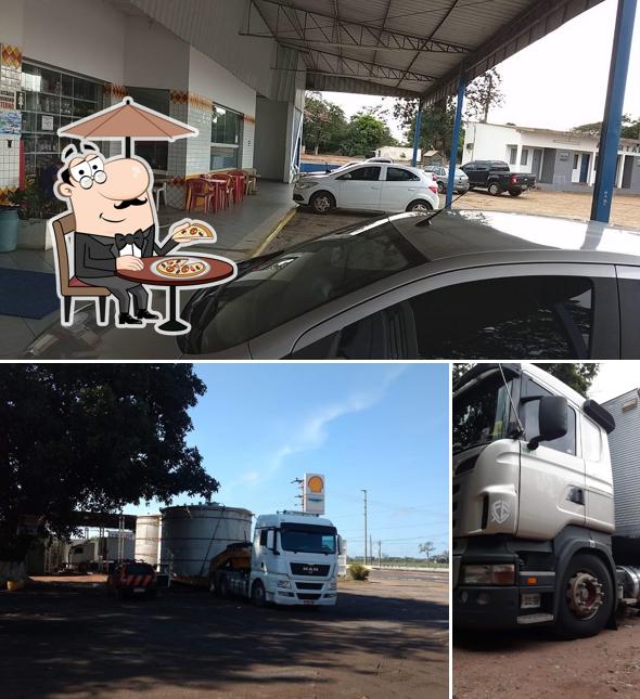 O exterior do Posto Churrascaria E Lanchonete Rio Parana