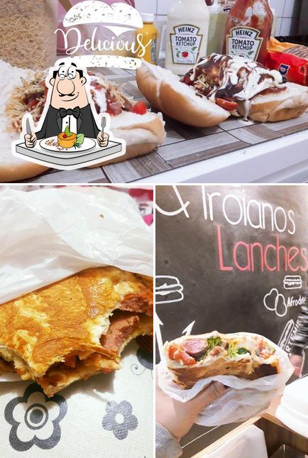 Comida em Gregos e Troianos Lanches