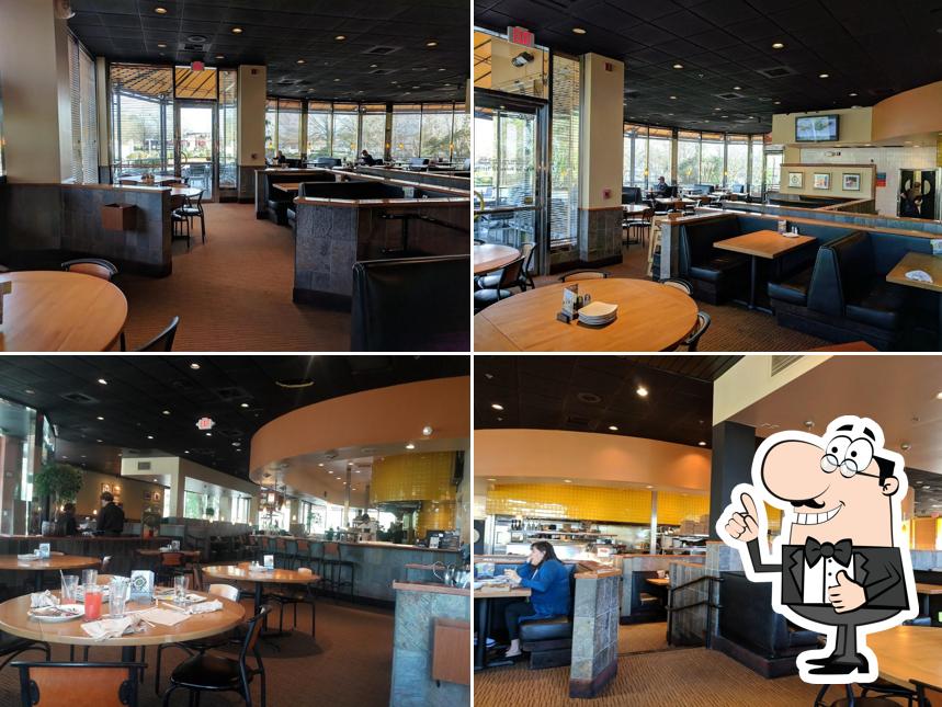 Look at the picture of California Pizza Kitchen at Northpoint