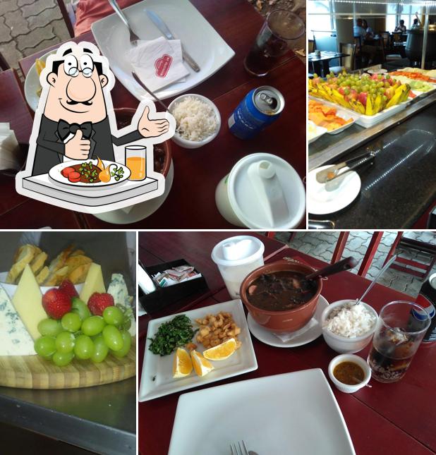 Platos en De Passagem Boteco