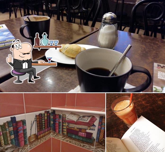 Помимо прочего, в Библио-Кофе есть внутреннее оформление и напитки