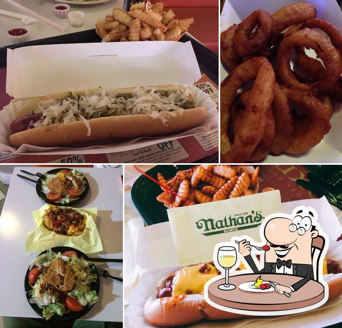 Meals at Nathan's Famous – Luxor Food Court