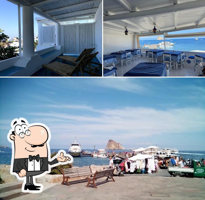 Dai un'occhiata agli interni di Hotel Eunymos a Panarea Ristorante Trattoria Da Francesco