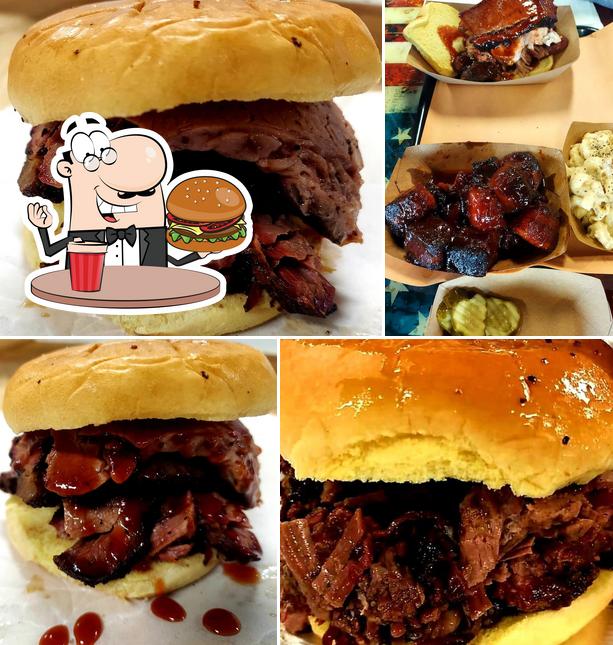 J.R.'s Rhodehouse BBQ PIT, 7201 Infinity Dr in Summerset Restaurant