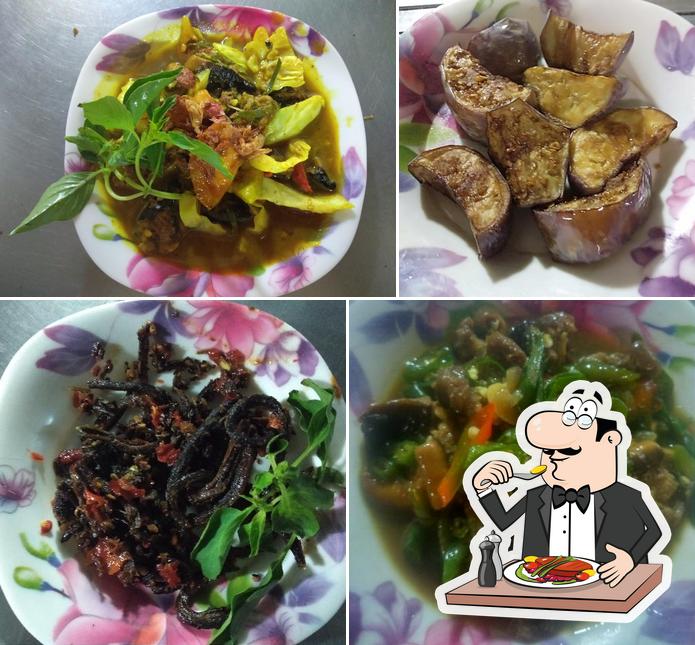 Pecel Madiun, Aneka Masakan Belut, dan Serba Sambal Berkah Dalem Yu