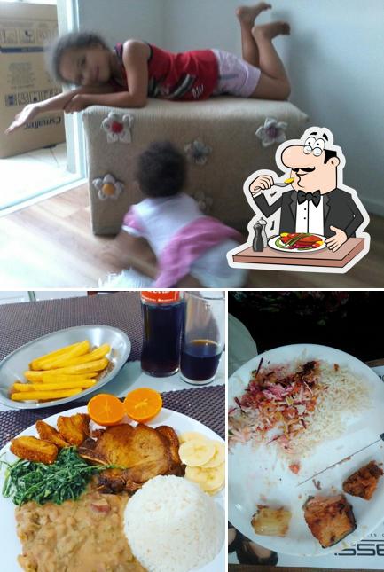O Ponto Livre Restaurante se destaca pelo comida e interior
