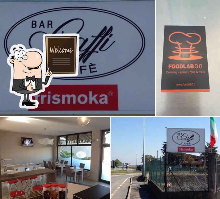 Guarda la foto di Caffi Caffè