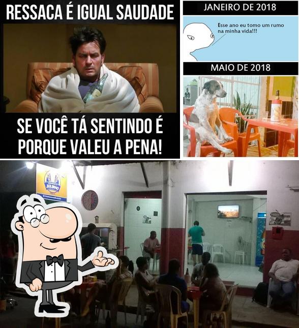 O interior do Churrasquinho do Julinho