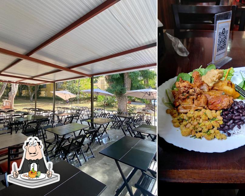 Comida em Restaurante Chico Pança