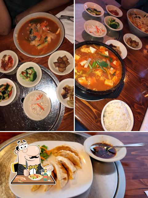 Comida en Korea Garden Restaurant