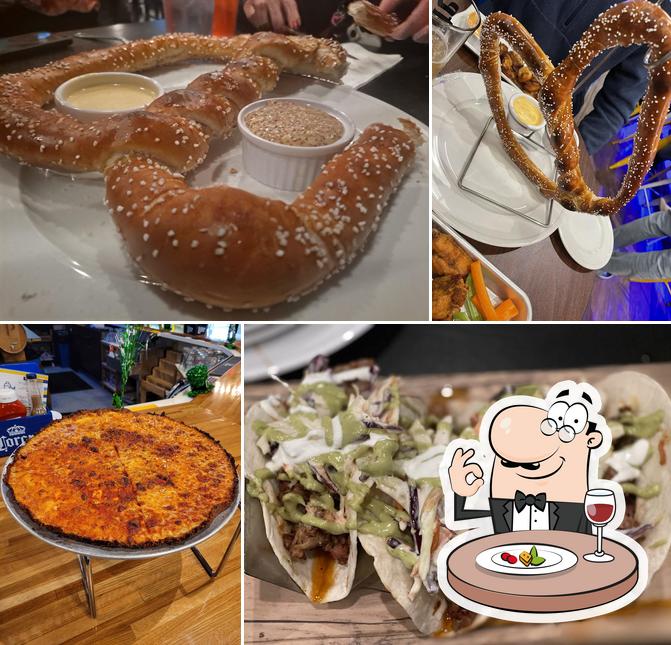 PINE TAR BAR & GRILL in Lacey Township Restaurant menu and reviews