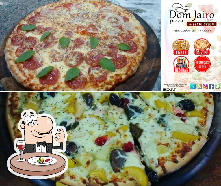 Comida em Pizzaria Dom Jairo