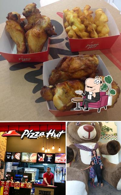 Veja imagens do interior do Pizza Hut