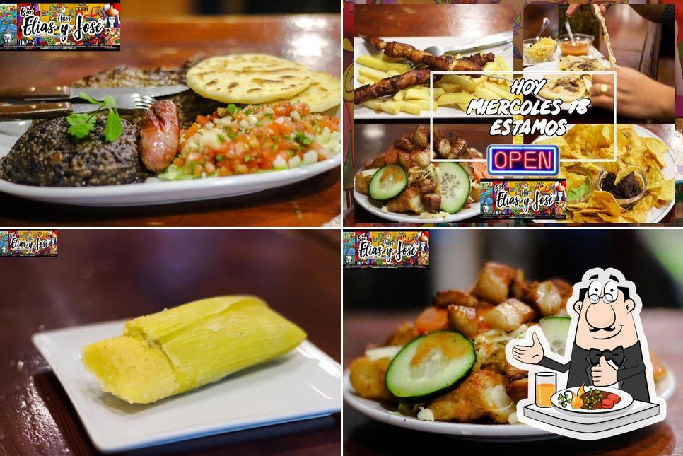 Food at Pupuseria y Restaurantes Bar - Cafetería y Comidas latinas - Hermanos Elías - José