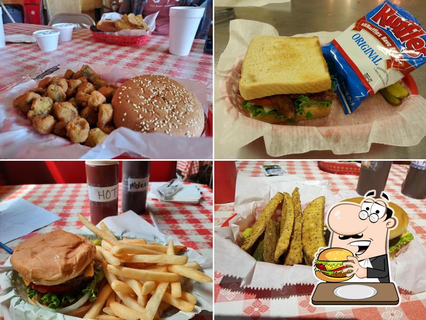 Menu of Railhead BBQ, Guthrie reviews and ratings
