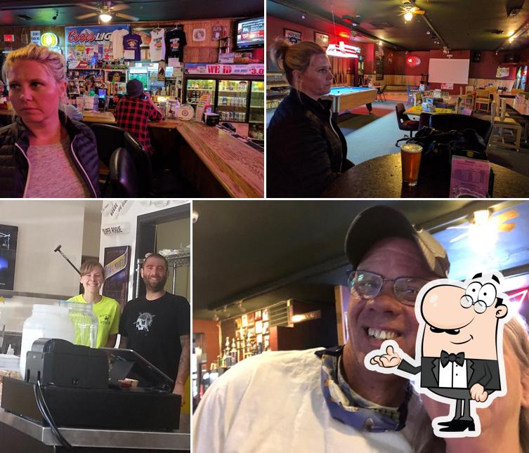 Double R Bar & Grill, Rogue River - Restaurant menu, prices and reviews
