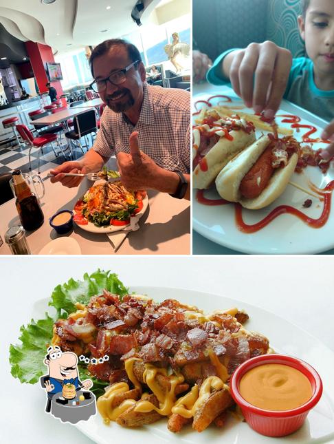 Mocker's - Burgers n Roll restaurant, Zapopan - Restaurant menu and reviews