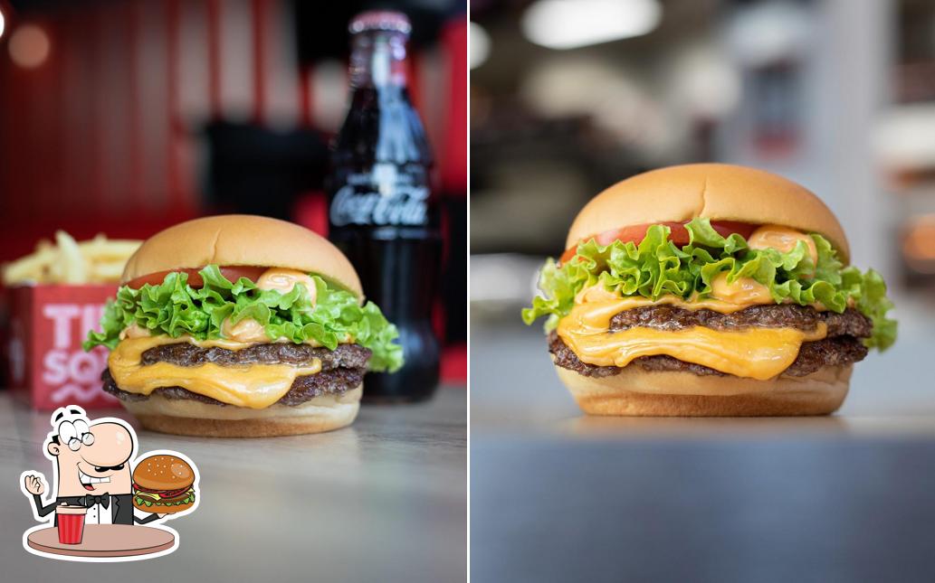 Faites-vous plaisir avec un hamburger à Times Square Lyon