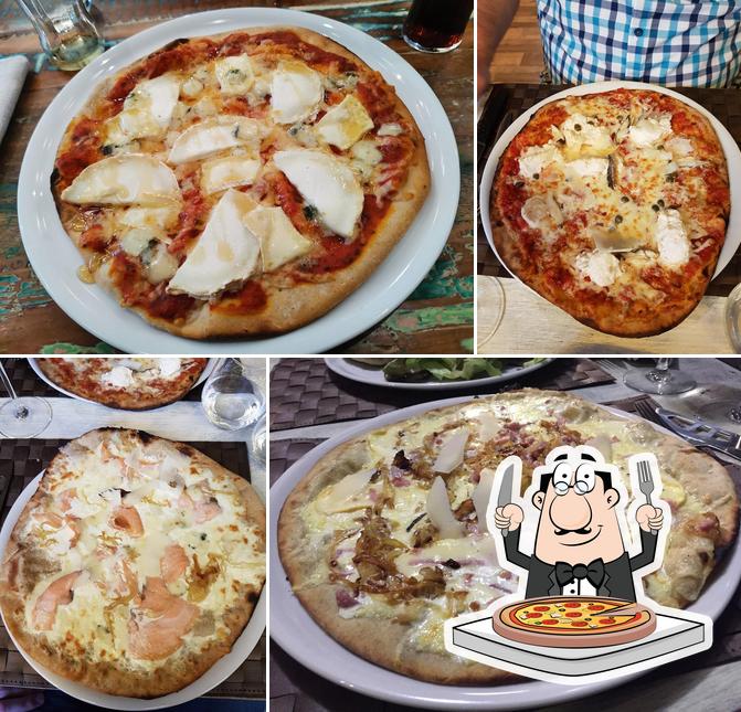 Elige una pizza en Côté Patio