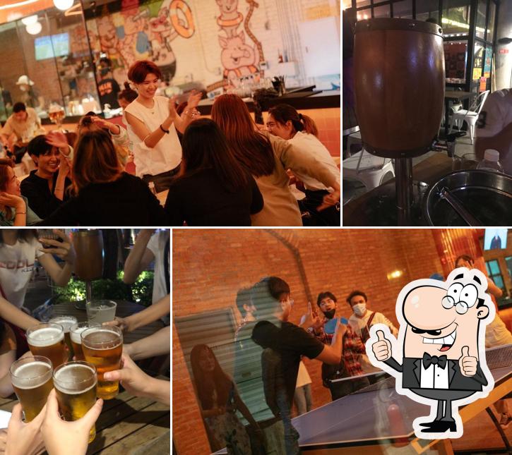 Beer Belly pub & bar, Bangkok Restaurant menu and reviews