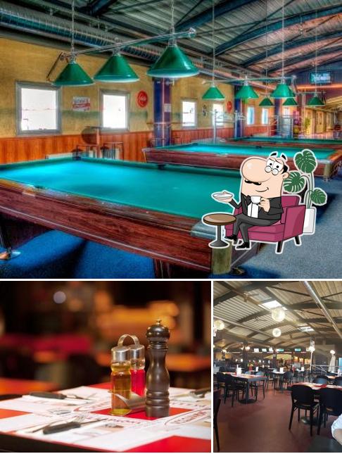 L'intérieur de Bowling des Rottes
