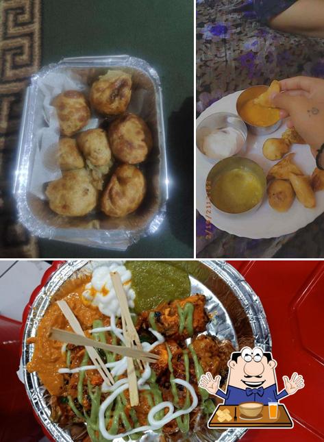 Food at Uttam vio momos