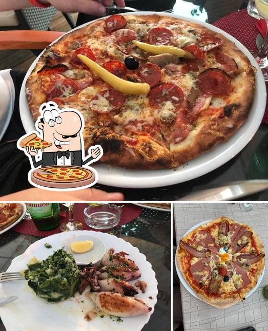 Scegli una pizza a Restoran Diogen