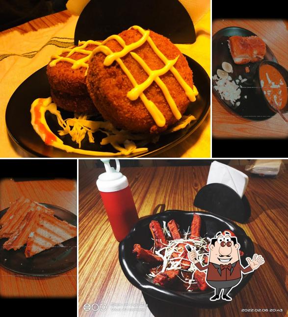 SOCIAL JUNCTION CAFE