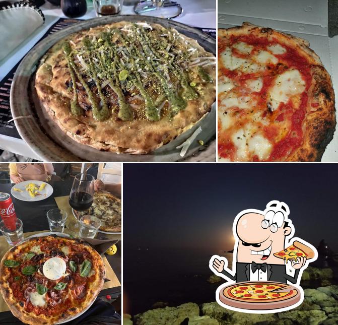 A Pizzeria Luna Rossa, puoi ordinare una bella pizza