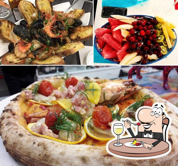 Platti al Pizzeria PITTA LA PIZZA COL SORRISO FORNO A LEGNA GIOVINAZZO