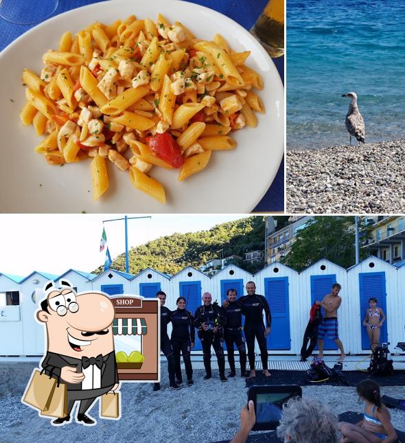 Puoi goderti l'aria fresca da seduto all'esterno di Ristorante Bagni La Spiaggia