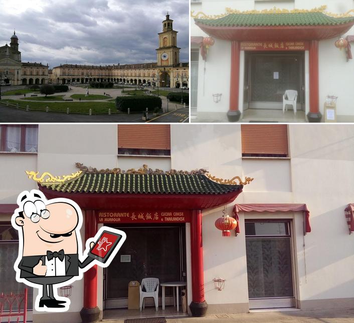 Gli esterni di Ristorante la Muraglia S. A. S. di He Weixiong e C