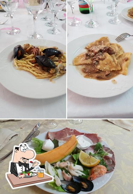 Comida en Agriturismo Ristorante Il Castello di Blu Oriente