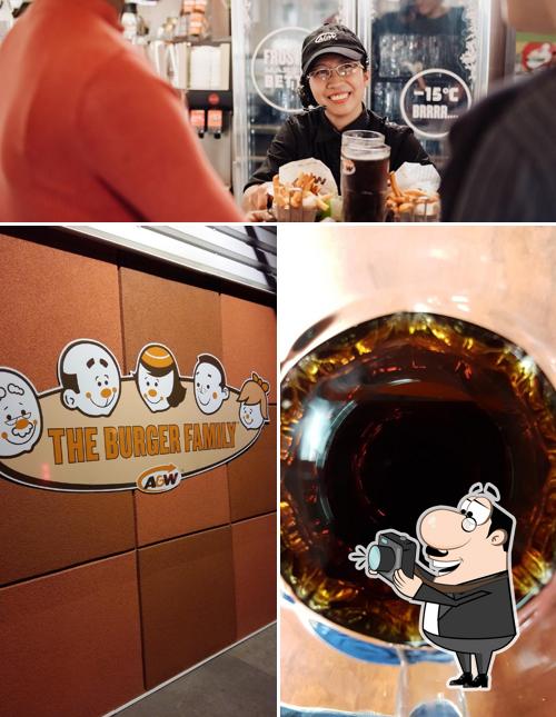 Voir cette image de A&W Canada