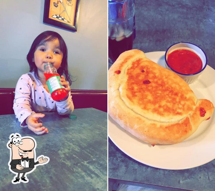 Queen Of Clubs Pizza Place in Geraldton Restaurant reviews
