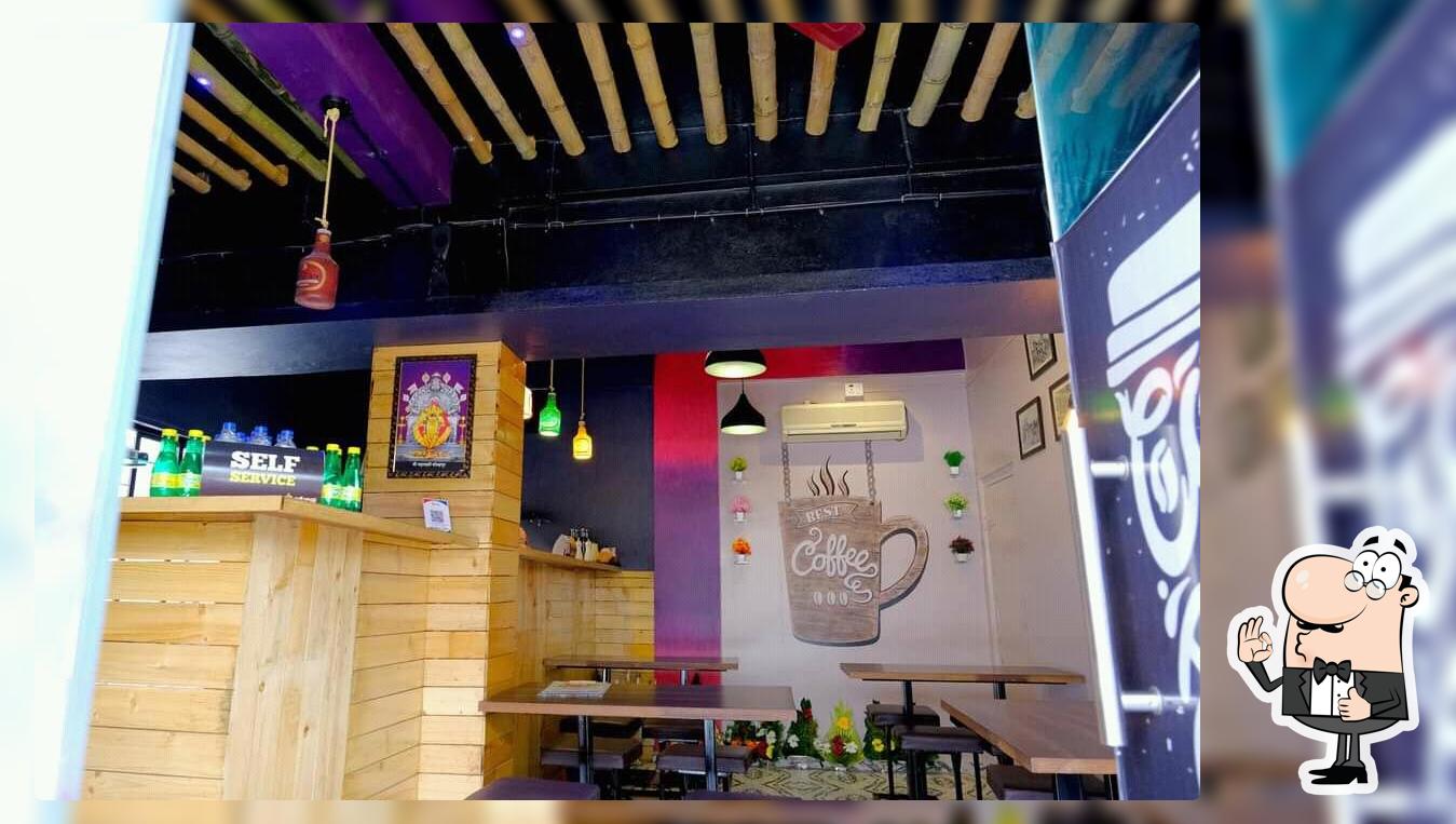 Retro Cafe