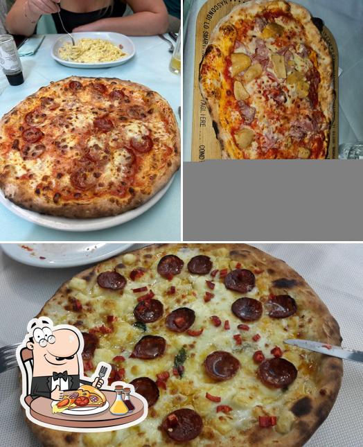 Scegli tra le svariate varianti di pizza