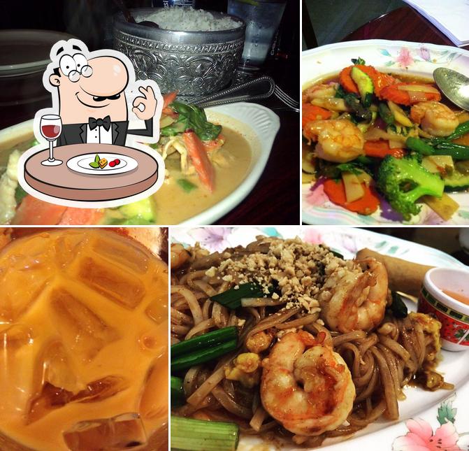 Thai Basil, 121 Broadway St in Chico Restaurant menu and reviews