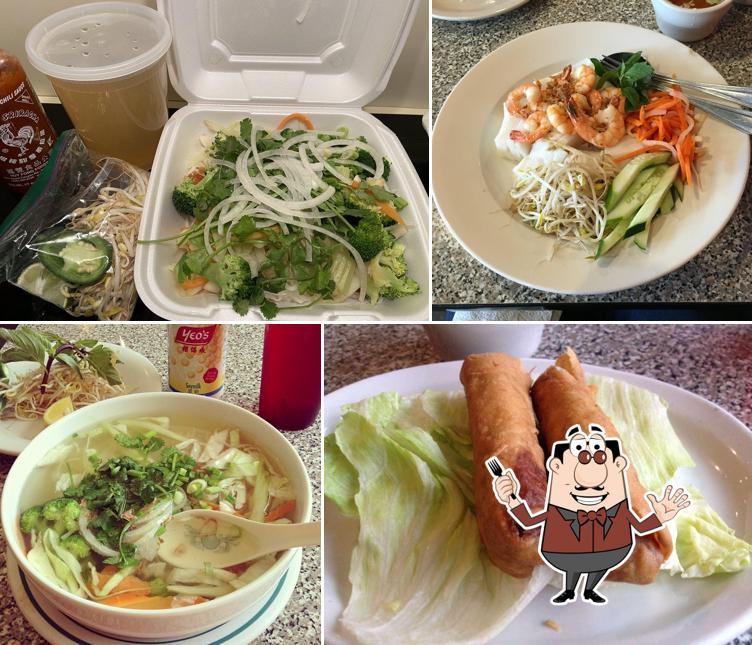 Pho Saigon, 2946 Poplar Ave in Memphis - Restaurant menu and reviews