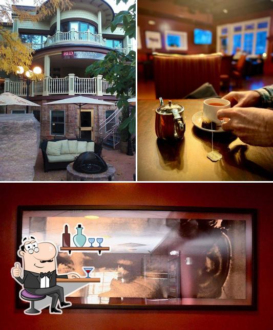 Red Mountain Bar and Grill in Manitou Springs Restaurant menu and reviews