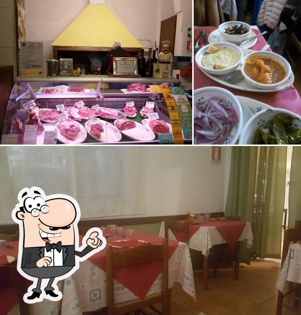 Siediti a un tavolo di La Taverna Di Pascalone