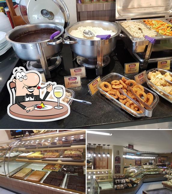 Comida em Padaria Mariléa - Rua Niterói