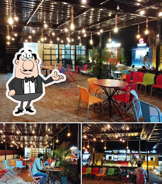 The interior of FLAVOURS POCKET FOOD COURT